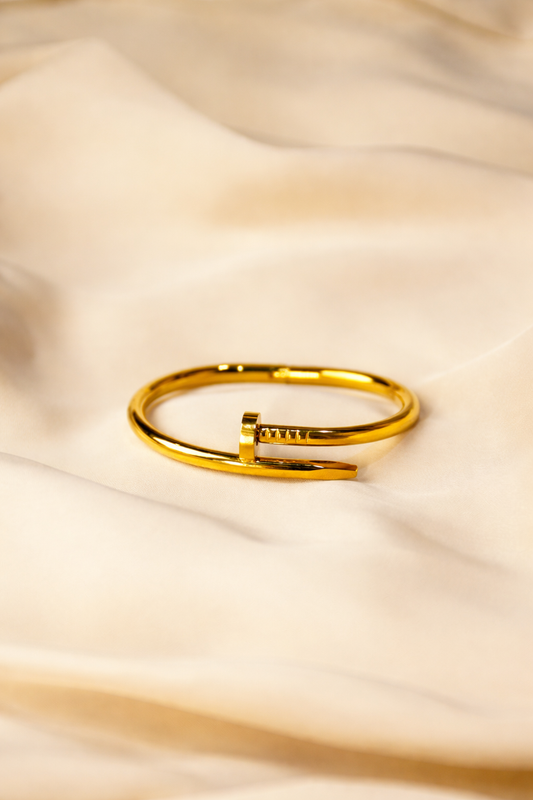 GOLDEN NAIL BAND